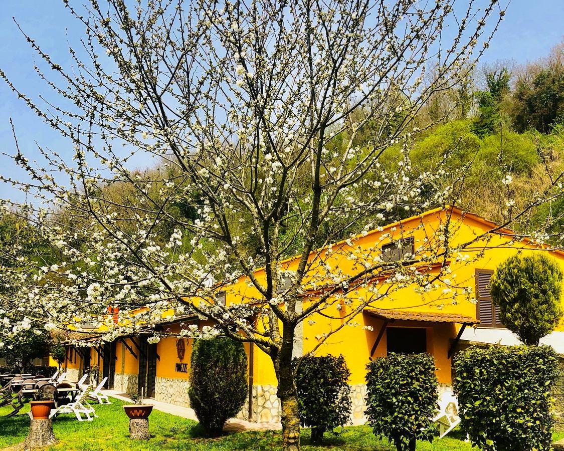 Agriturismo Pianezze Villa Grotte di Castro Exterior foto